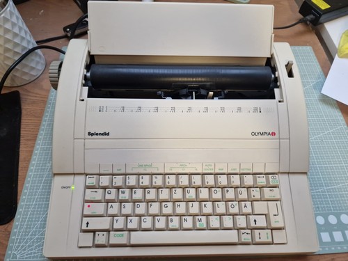 Elektrische schreibmaschine - elektrische,