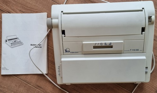 Schreibmaschine - , ta