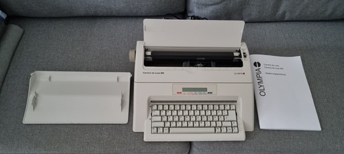 Olympia schreibmaschine - -,