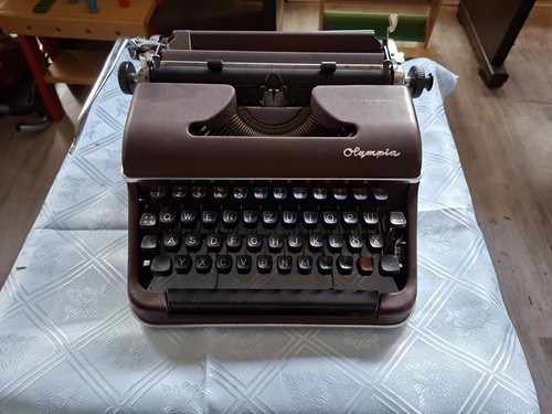 Olympia sm2 schreibmaschine - olympia,