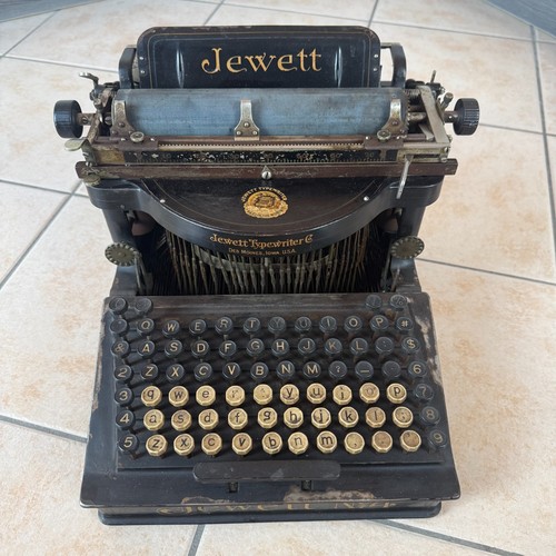 Seltene jewett 4 - seltene,