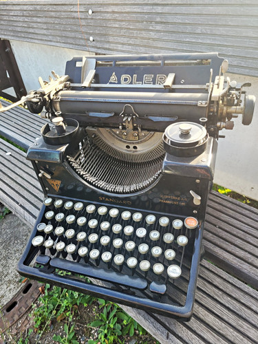 Adler standart modell - standart,