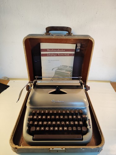Schreibmaschine