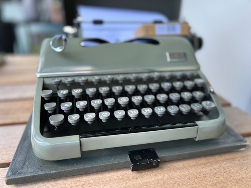 Alte ddr schreibmaschine - alte,
